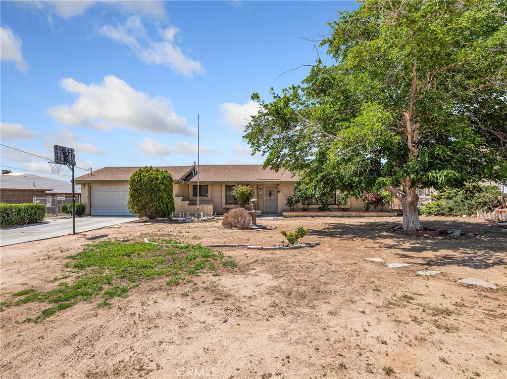 Hesperia, CA 92345,17949 Catalpa ST