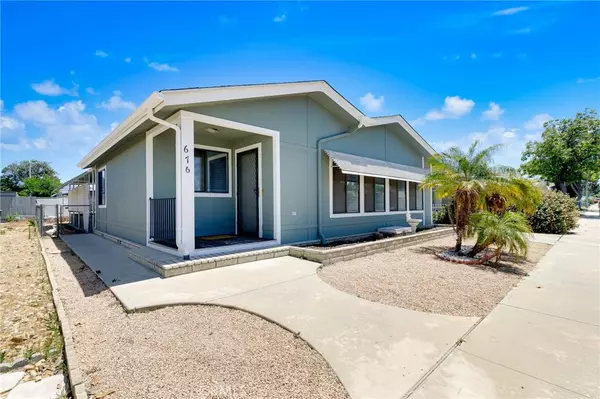 Hemet, CA 92543,676 Seville DR