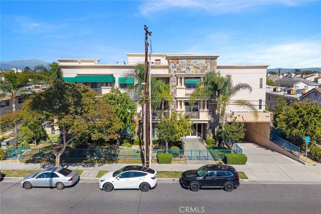 Monterey Park, CA 91755,208 N Lincoln AVE #302