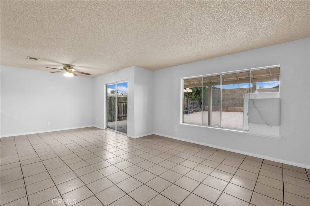 Moreno Valley, CA 92551,15400 Canyonstone DR