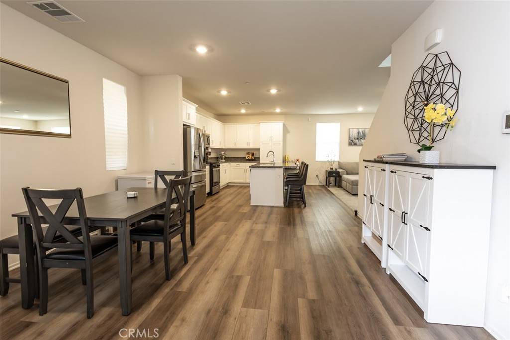 Riverside, CA 92501,1810 Park Place LN