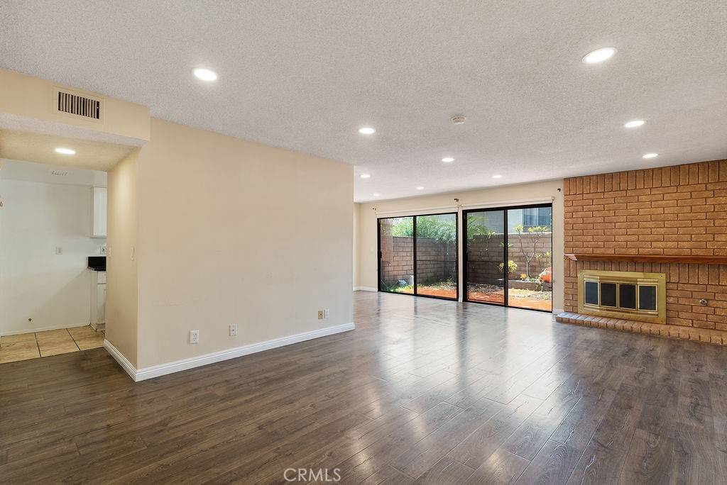 Glendora, CA 91741,1432 E Foothill BLVD