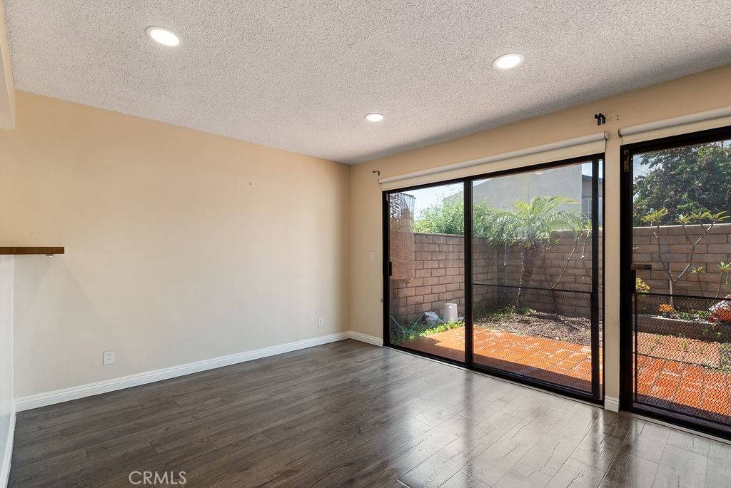Glendora, CA 91741,1432 E Foothill BLVD