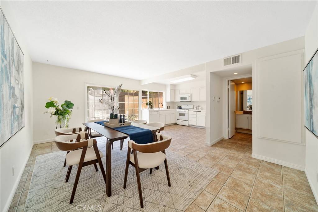 San Dimas, CA 91773,762 Smokewood LN