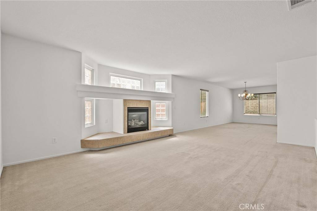 Palmdale, CA 93552,5564 Capri CT