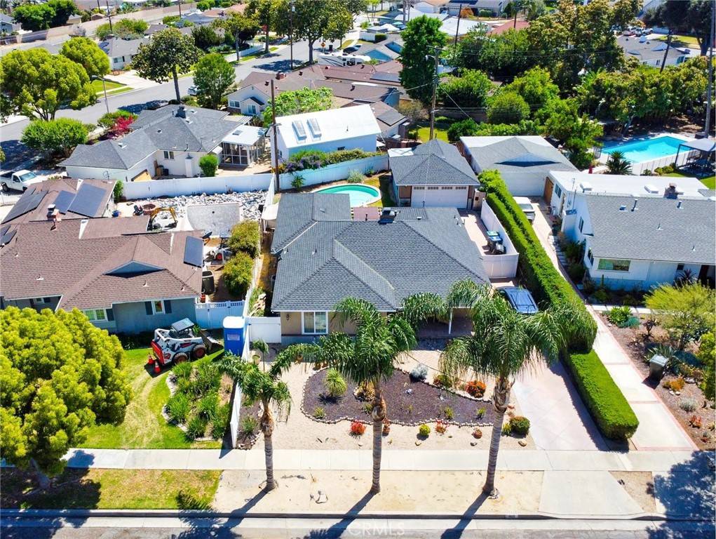 Fullerton, CA 92831,905 Oakdale AVE