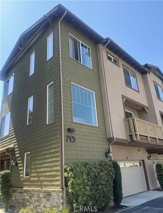 Azusa, CA 91702,713 S Azusa AVE #A