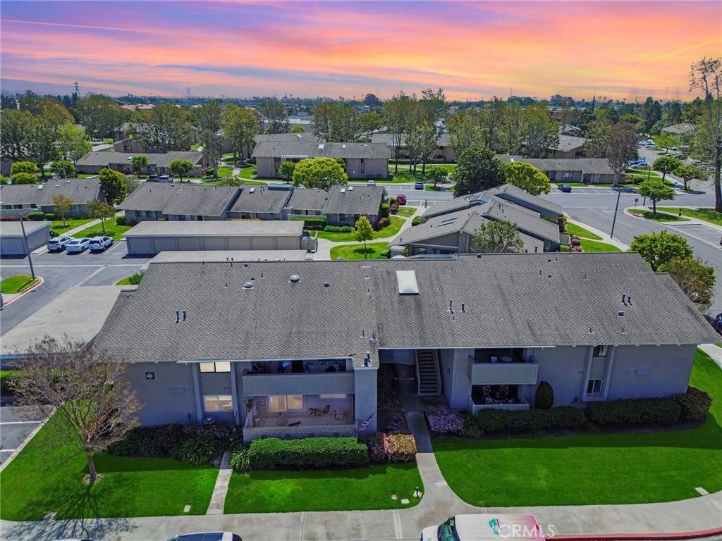 8866 Tulare DR #301C, Huntington Beach, CA 92646