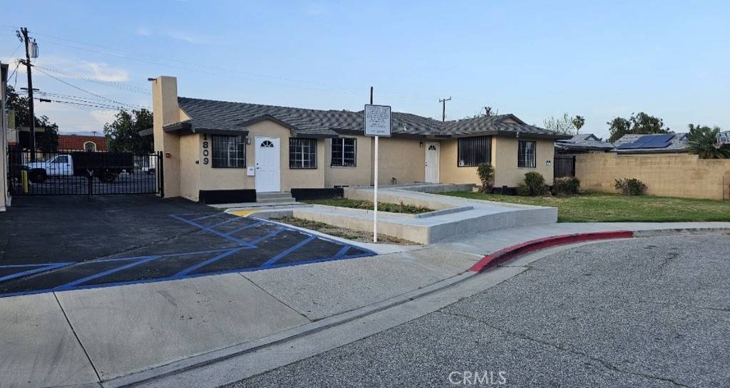 West Covina, CA 91791,1809 E Danes DR