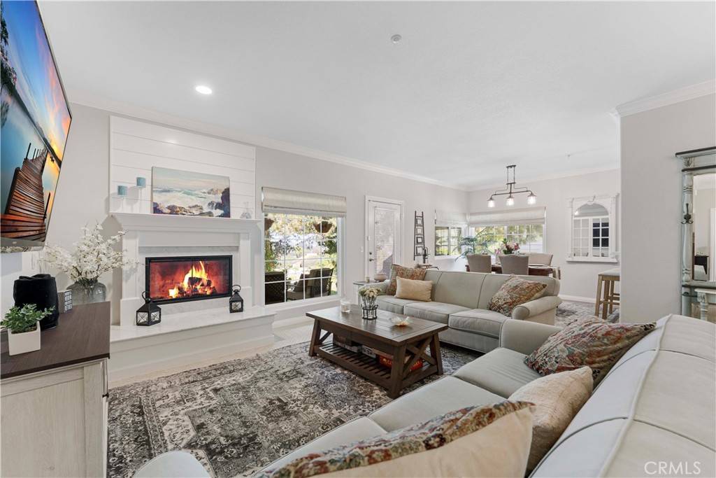 16470 Avenida Venusto #B, San Diego, CA 92128