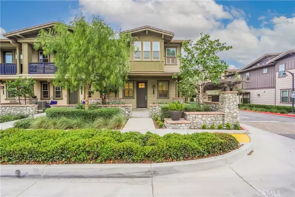 556 W Baseline RD, Claremont, CA 91711