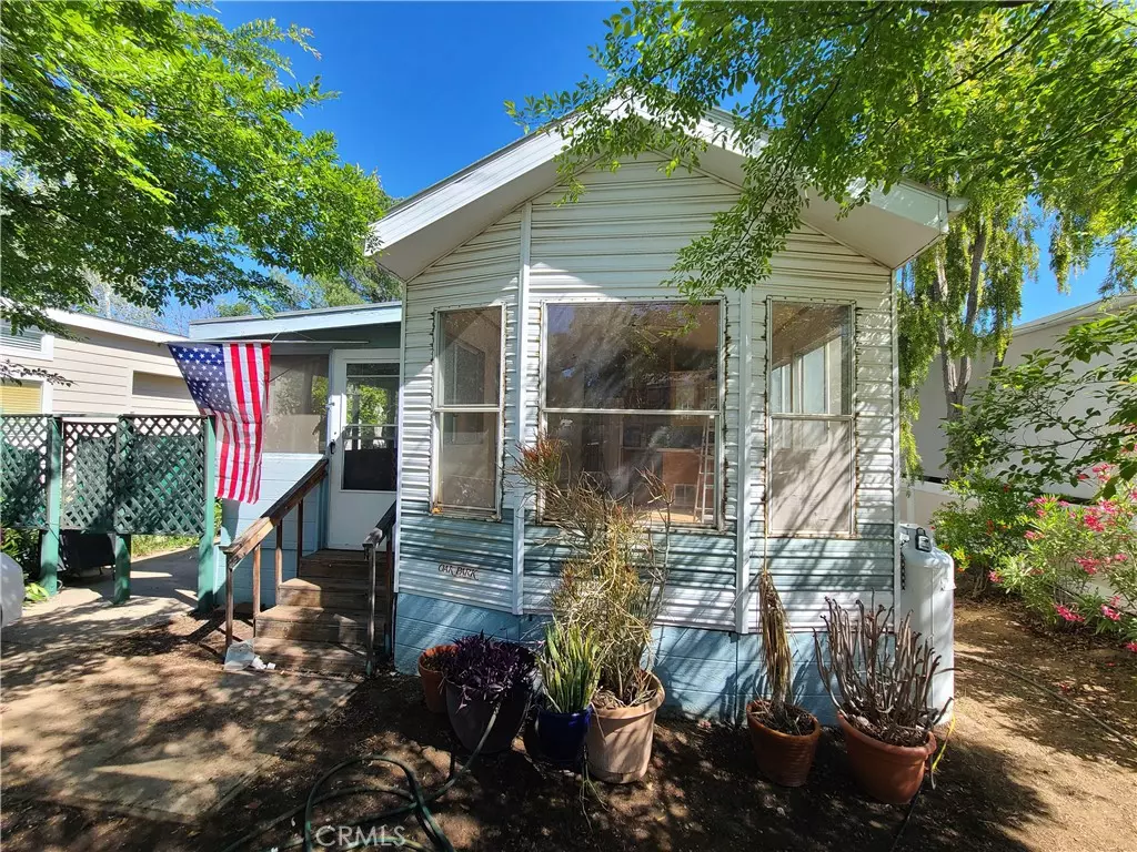 Perris, CA 92570,26734 Peach #112