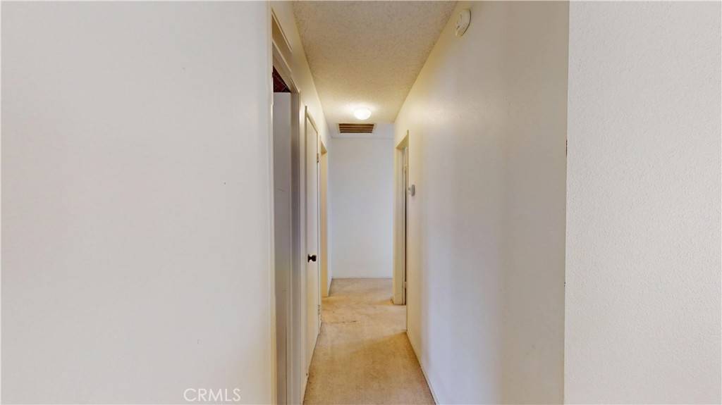 Thousand Oaks, CA 91360,205 Cedar Heights DR