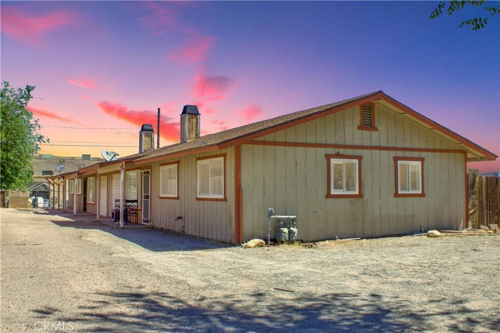 16594 Vine ST, Hesperia, CA 92345