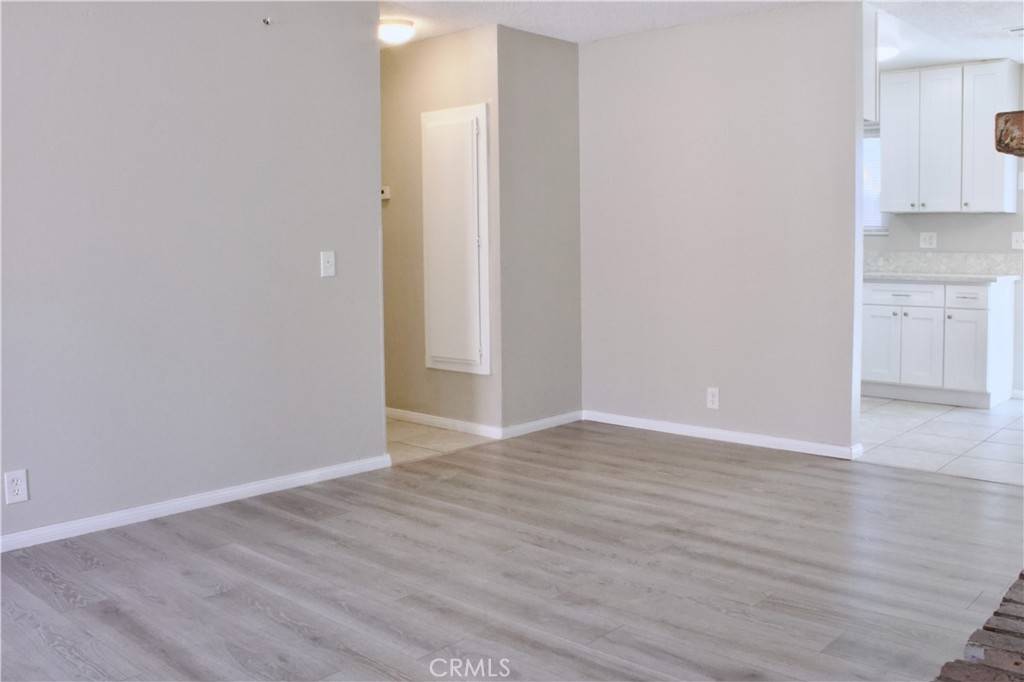 Hesperia, CA 92345,16594 Vine ST