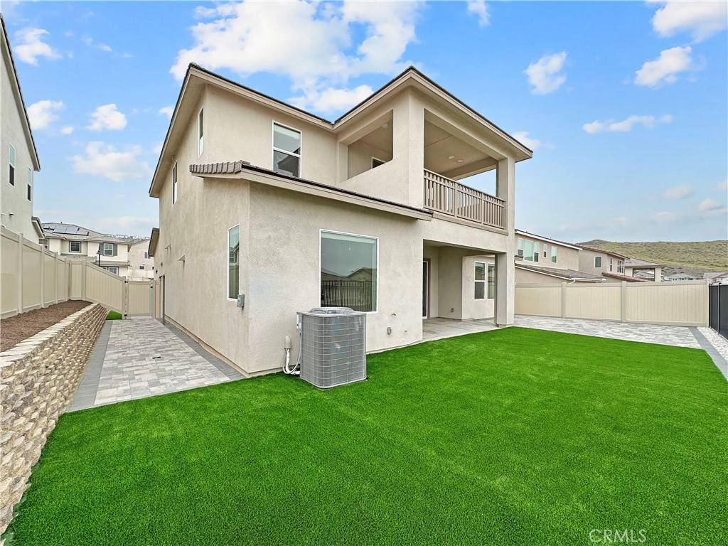 Saugus, CA 91350,18150 Tableau WAY