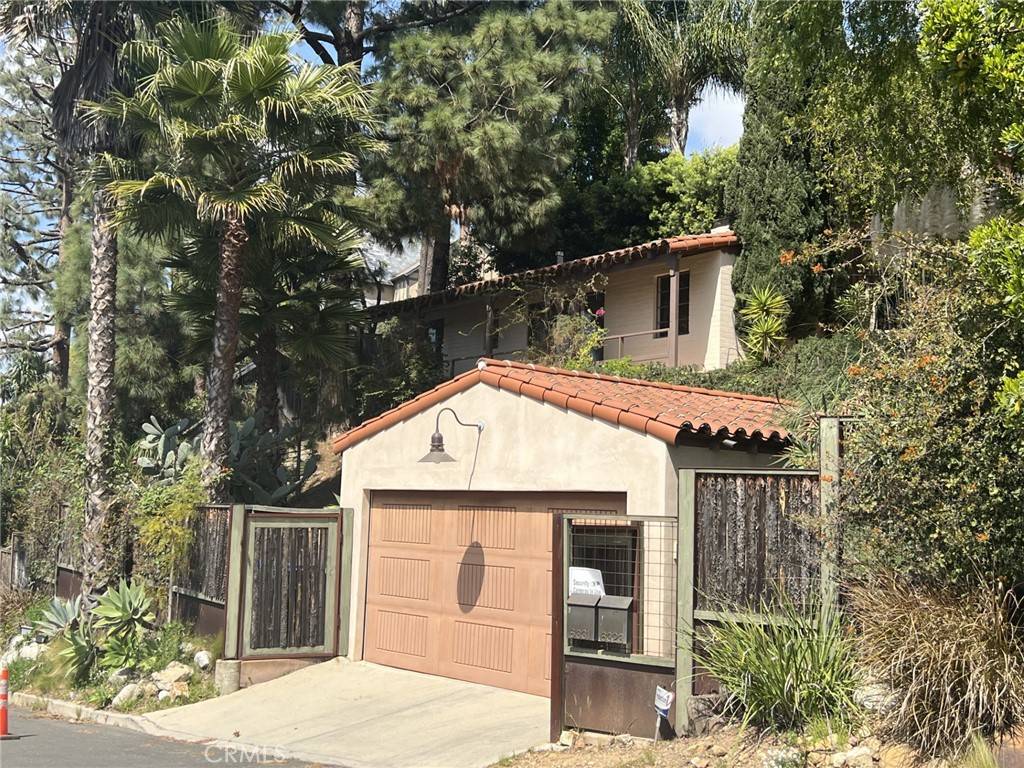 6331 Longview AVE, Los Angeles, CA 90068
