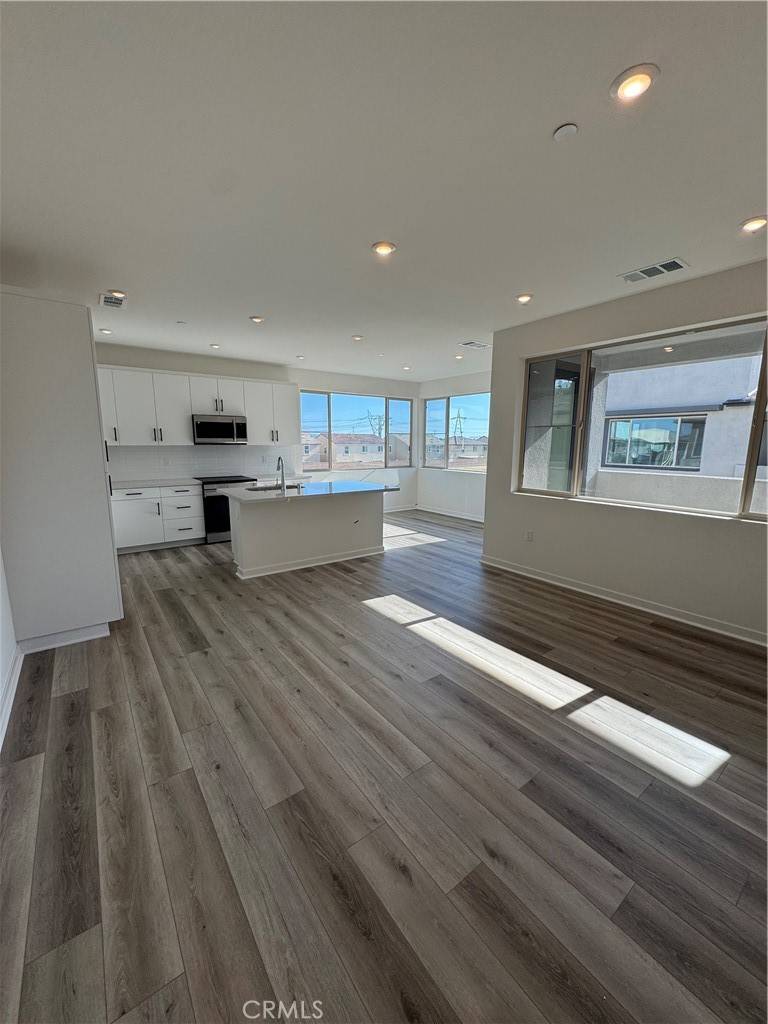 Ontario, CA 91761,3268 South Coral Paseo