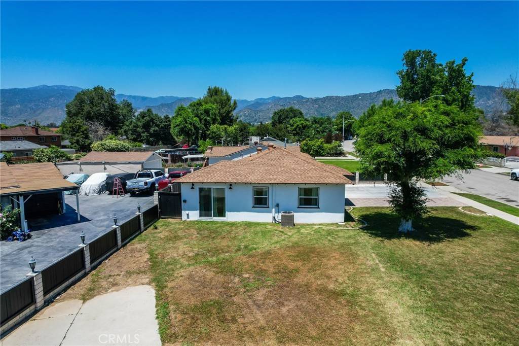 Azusa, CA 91702,179 N Rodecker DR