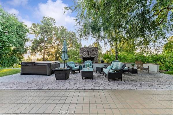 Riverside, CA 92506,1940 Arroyo DR