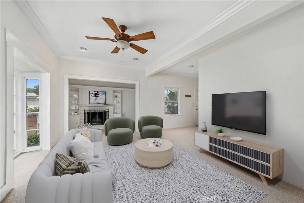 Ontario, CA 91762,409 W J ST