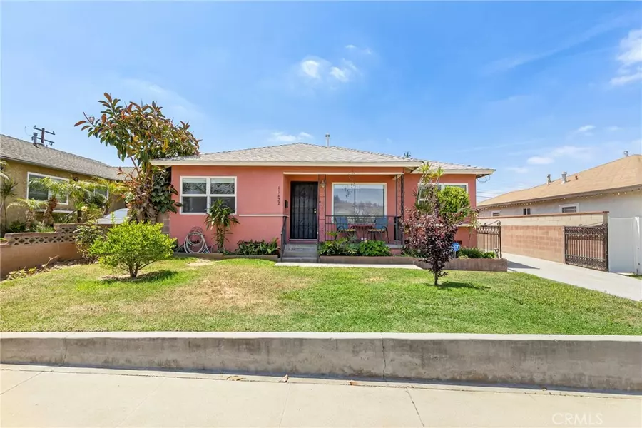 11422 Charlesworth RD, Santa Fe Springs, CA 90670