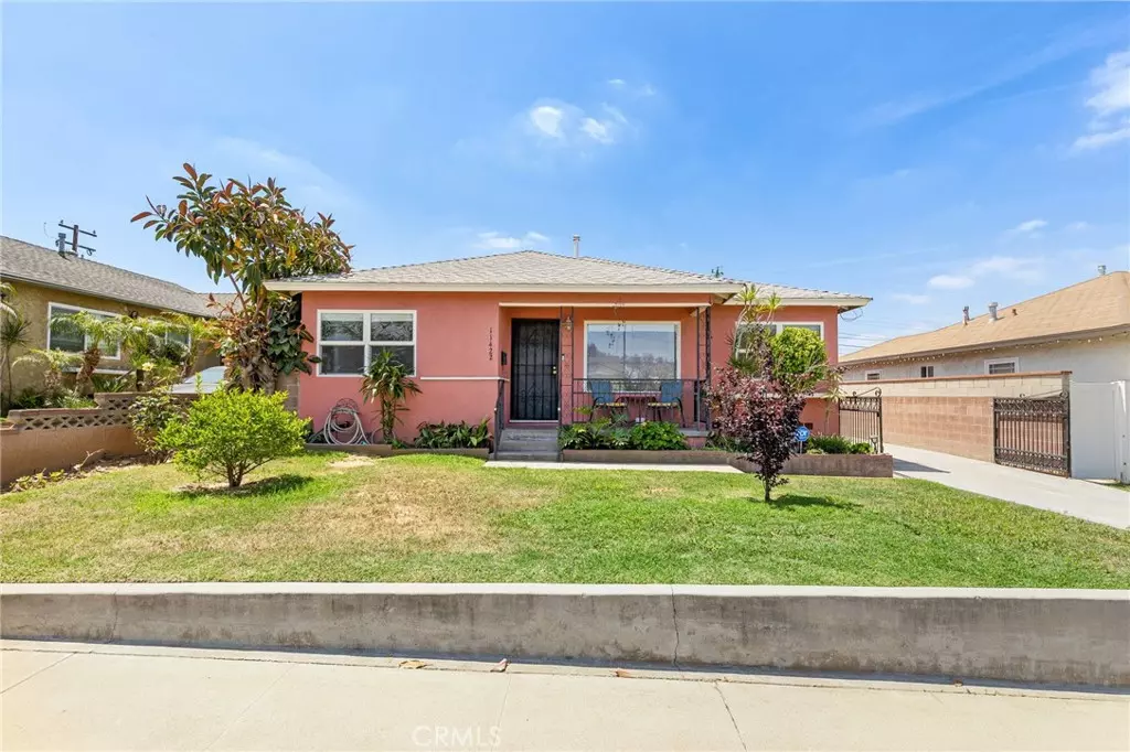 Santa Fe Springs, CA 90670,11422 Charlesworth RD