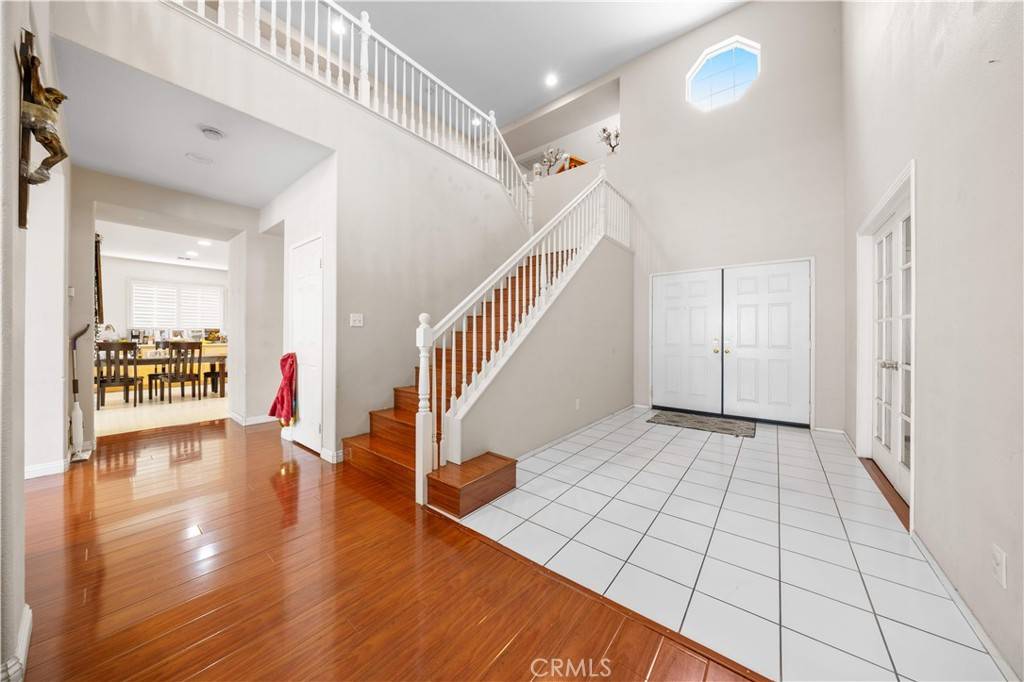 Eastvale, CA 92880,13894 Blue Ribbon LN