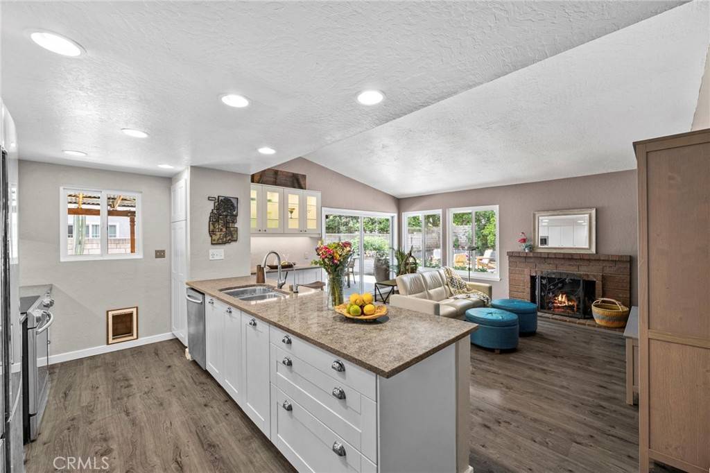 Ontario, CA 91762,738 W Cedar ST