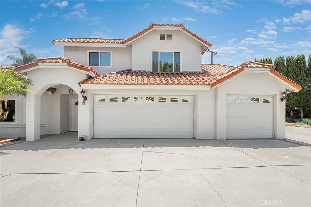 2445 N Santiago BLVD, Orange, CA 92867