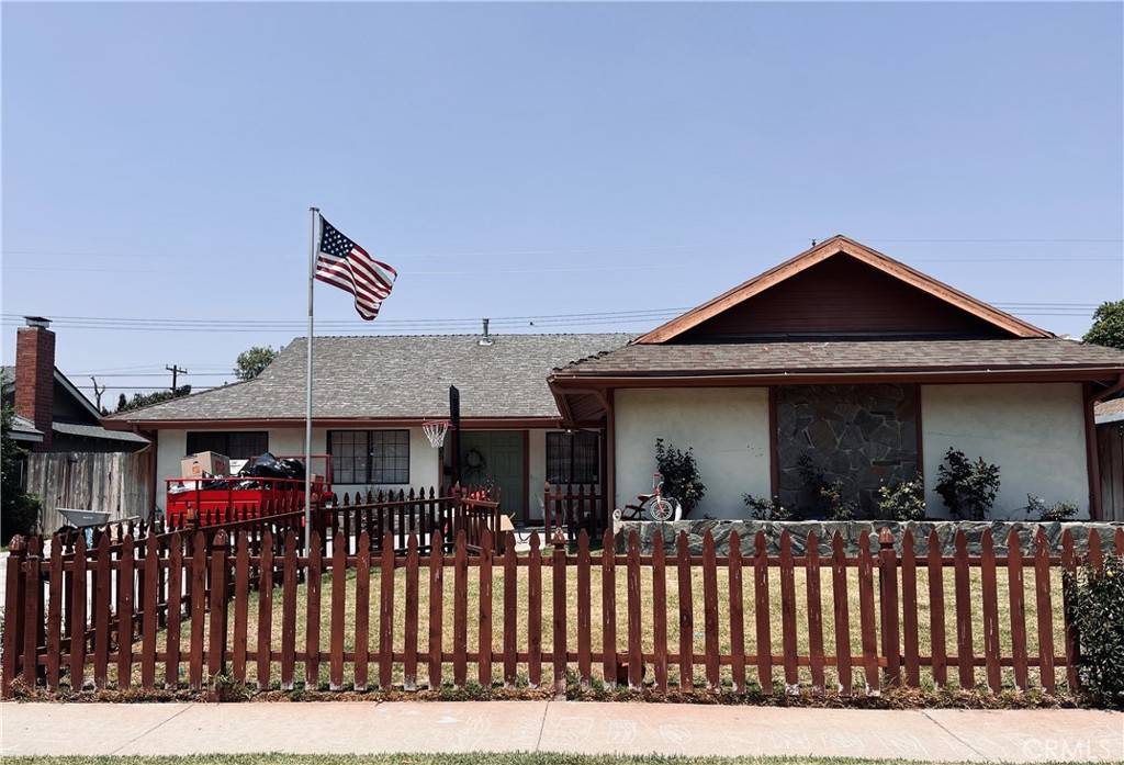 Whittier, CA 90601,805 Vinemead DR