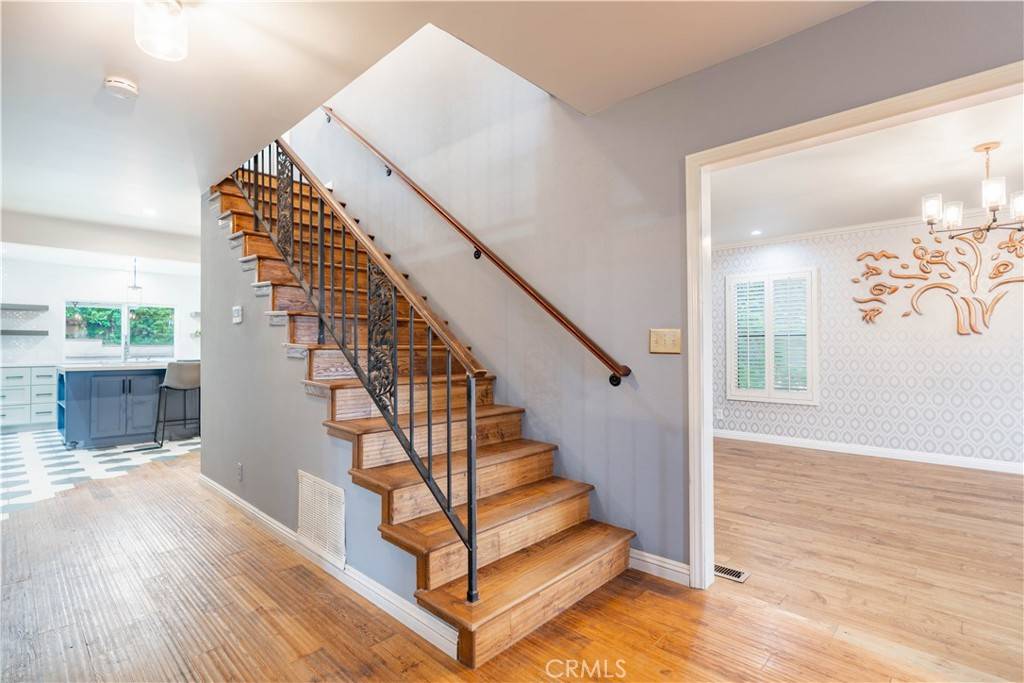 Monrovia, CA 91016,803 Crescent DR