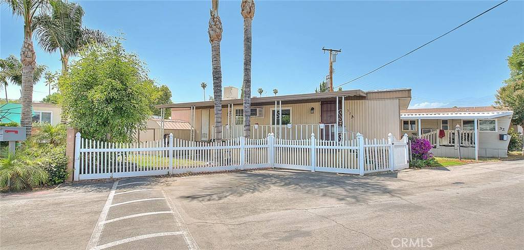 Rancho Cucamonga, CA 91730,9340 Foothill Blvd #32A