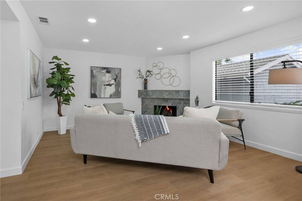 Costa Mesa, CA 92627,2512 Santa Ana AVE #3