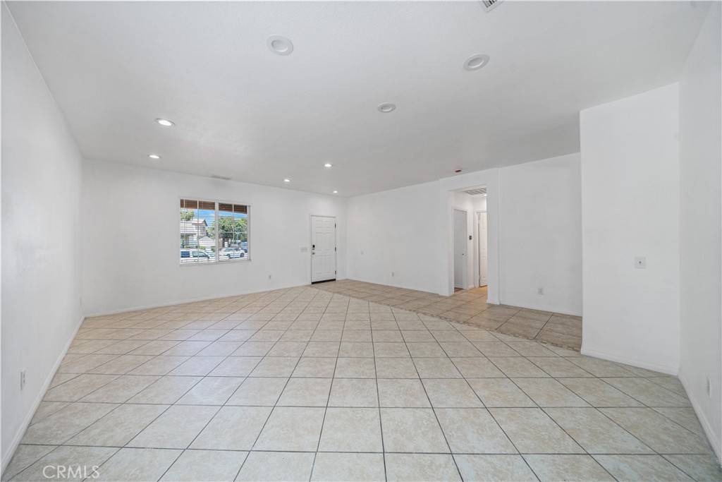 San Jacinto, CA 92583,1568 Burns Lane