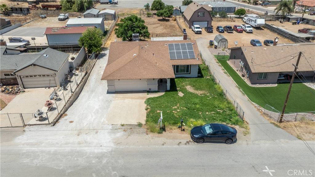 Jurupa Valley, CA 92509,5187 Cedar ST