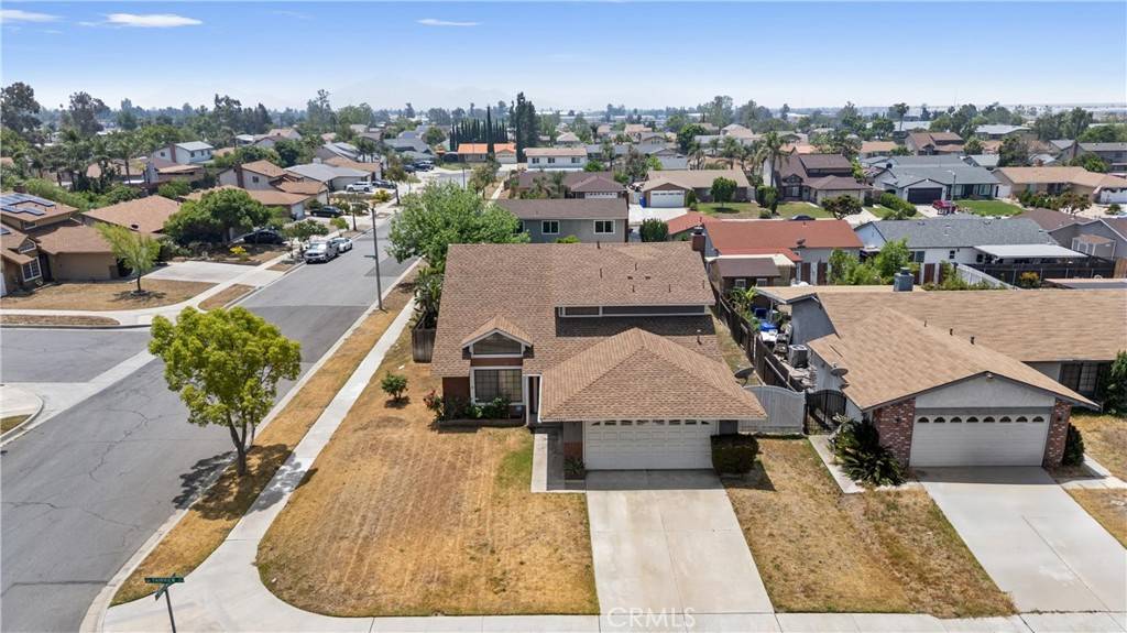 Fontana, CA 92336,15765 Fairview DR
