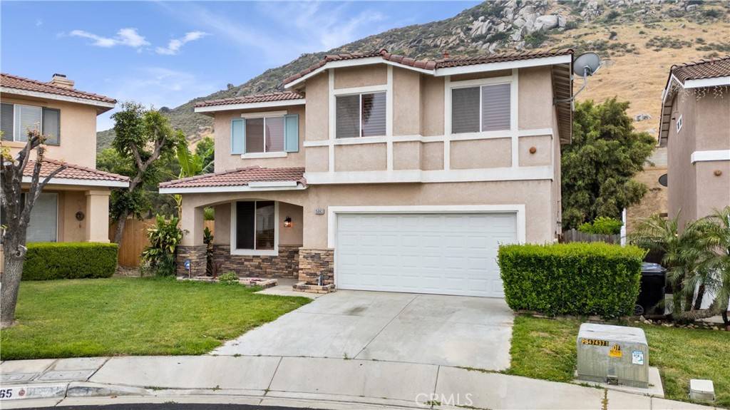 Fontana, CA 92337,15863 Falcon CT