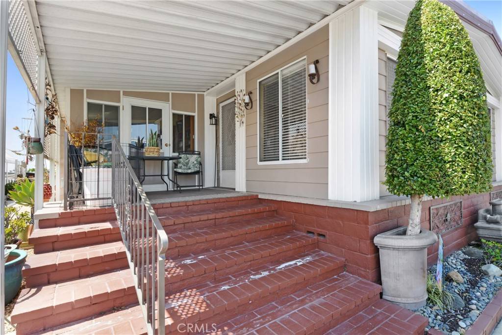 La Verne, CA 91750,3800 Bradford ST #177