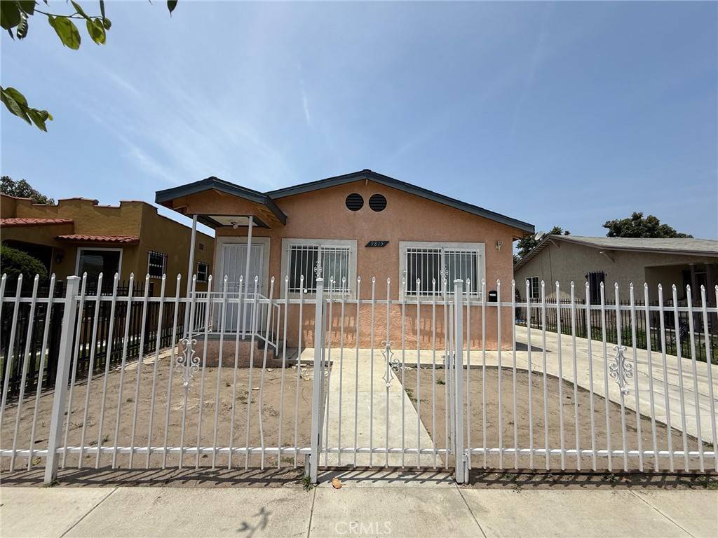 9815 Holmes AVE #2, Los Angeles, CA 90002