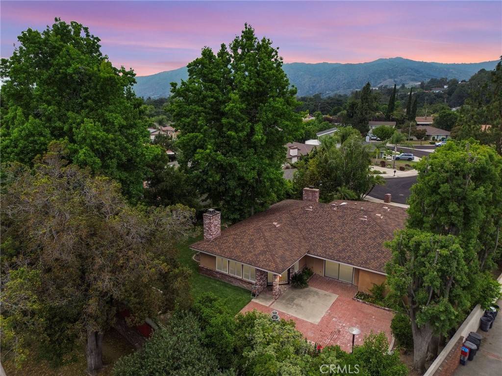 Glendora, CA 91741,1740 Branch Oak DR