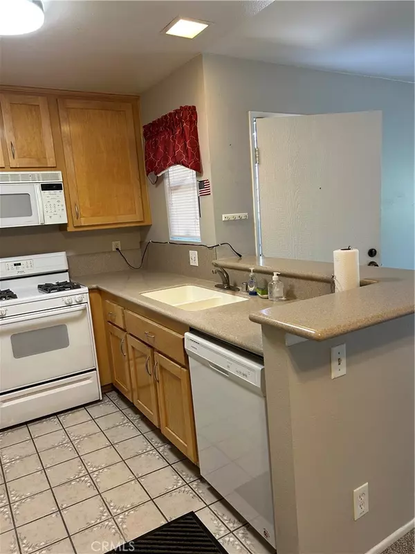 Yorba Linda, CA 92886,19167 Parkland ST #136