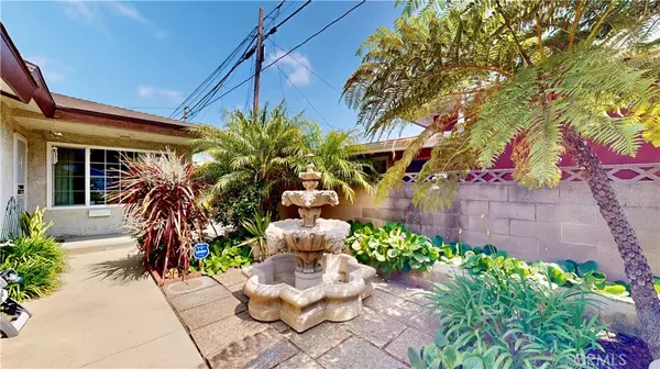 Hawthorne, CA 90250,13424 Washington AVE