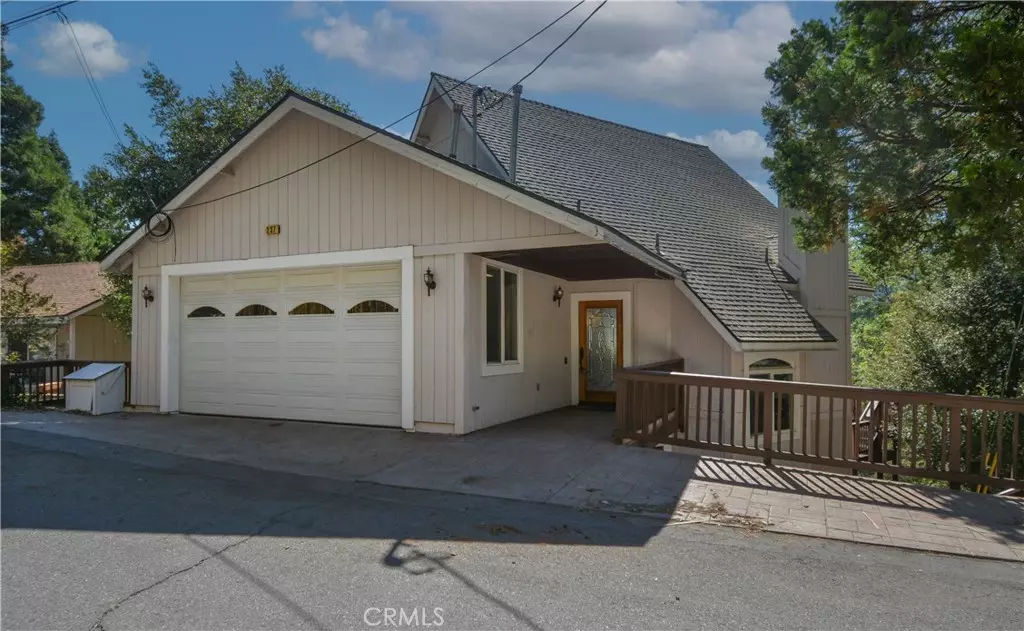 Crestline, CA 92325,237 E Zermat DR