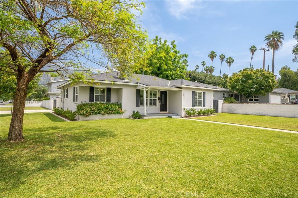 323 W Bennett AVE, Glendora, CA 91741