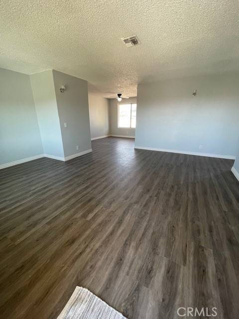 Victorville, CA 92395,15577 Nisqualli RD