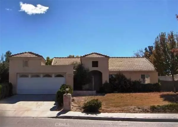 5062 Saint Laurent PL, Palmdale, CA 93552