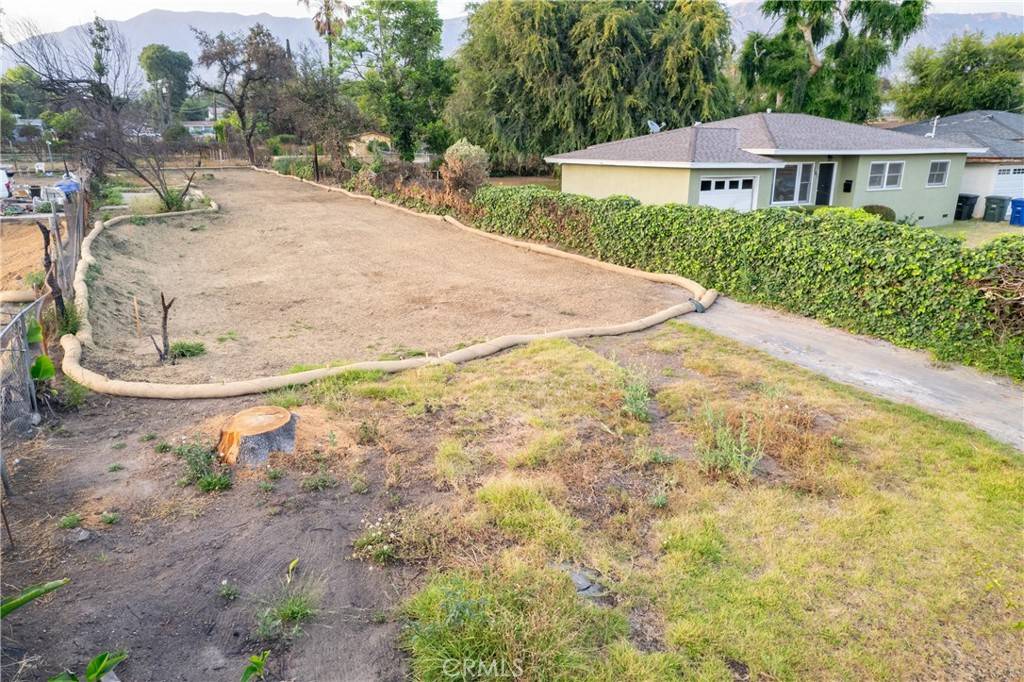 Altadena, CA 91001,169 W Woodbury RD