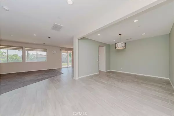 Jurupa Valley, CA 91752,4746 Camino De Madera
