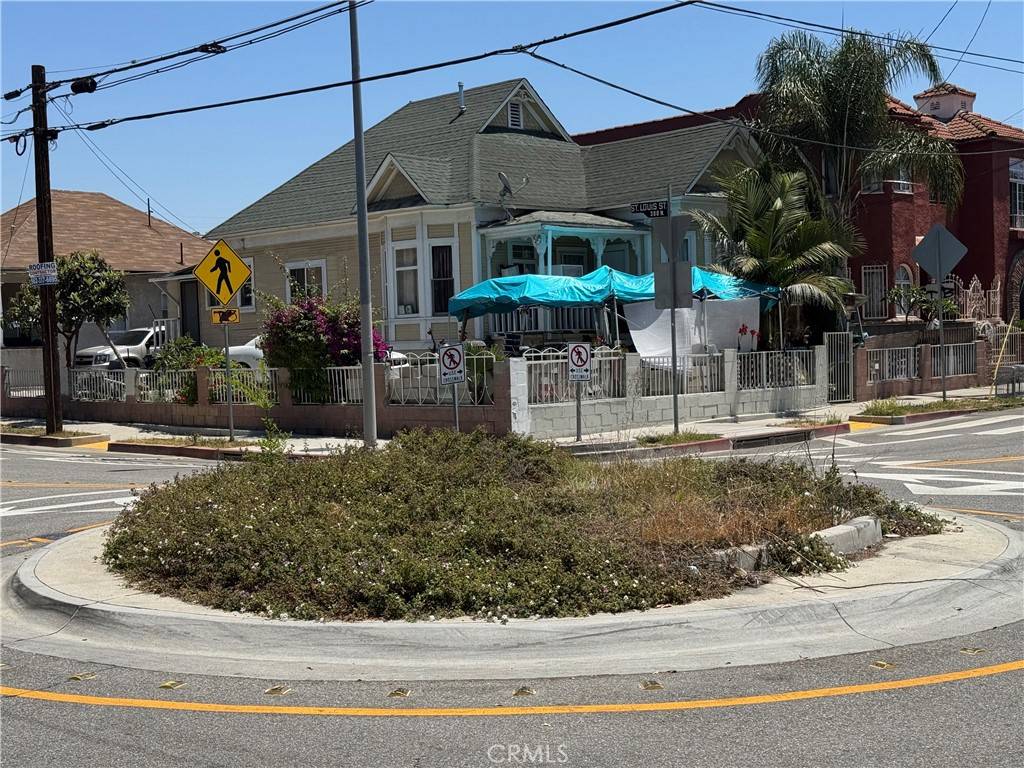 2103 Michigan AVE, Los Angeles, CA 90033